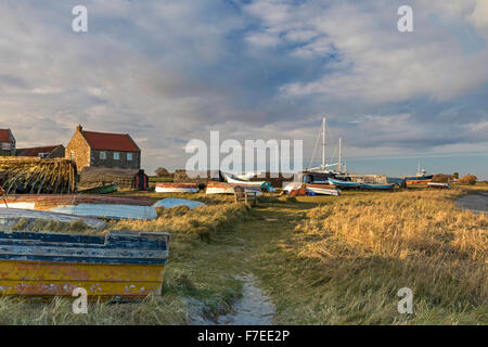 Baie de Lindisfarne au coucher du soleil, l'Île Sainte, Northumberland, England, UK Banque D'Images