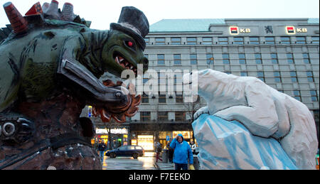 Prague, République tchèque. 29 Nov, 2015. Marche pour la justice climatique à la veille de Paris conférence climatique de la place Venceslas, à Prague, République tchèque, le 29 novembre 2015. © Michal Kamaryt/CTK Photo/Alamy Live News Banque D'Images