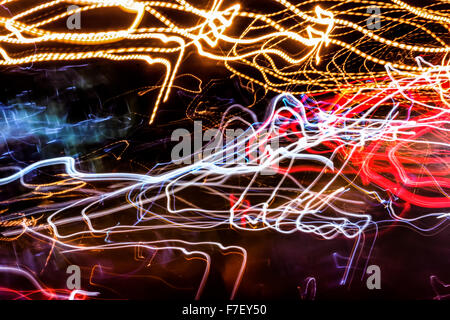 L'art de mur Lightpainting unique utilise des couleurs psychédéliques forts pour créer des photographies très moderne et remarquable Banque D'Images