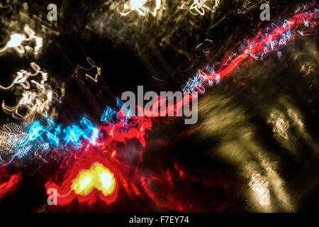 L'art de mur Lightpainting unique utilise des couleurs psychédéliques forts pour créer des photographies très moderne et remarquable Banque D'Images