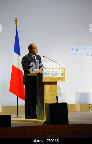 Paris, Paris, France. 30Th Nov, 2015. Le président égyptien Abdel Fattah al-Sisi donne un discours lors de la journée d'ouverture de la Conférence mondiale sur le changement climatique 2015 (COP21) à Le Bourget, près de Paris, France, 30 novembre 2015 Crédit : Stringer/APA/Images/fil ZUMA Alamy Live News Banque D'Images