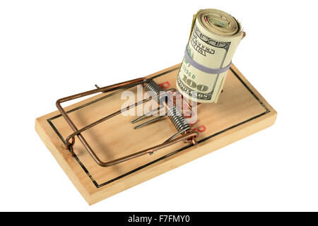 Mousetrap avec paquet de dollars isolated over white background Banque D'Images