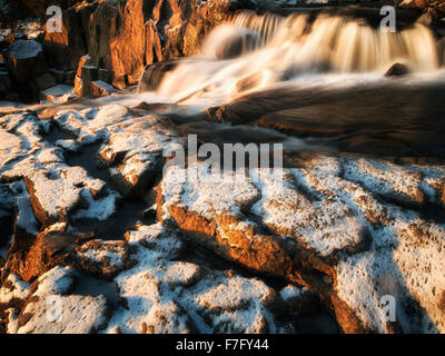 Eagle Creek Falls avec de la neige. Lake Tahoe, California Banque D'Images