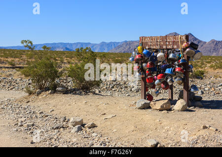 Plateau électrique junction road sign in Death Valley N.P, California, USA Banque D'Images