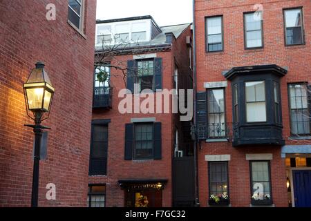 L'automne des scènes de rue dans le quartier historique et pittoresque de Bay Village, Boston, Massachusetts. Banque D'Images