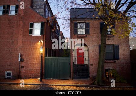 L'automne des scènes de rue dans le quartier historique et pittoresque de Bay Village, Boston, Massachusetts. Banque D'Images
