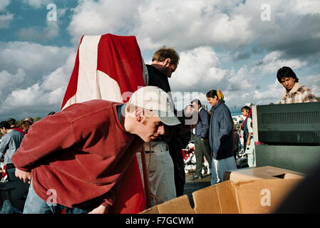 AJAXNETPHOTO.BURSLEDON, ANGLETERRE. - VENTE DE BOTTES . PHOTO:JONATHAN EASTLAND/AJAX REF:TC6081 28 8 Banque D'Images