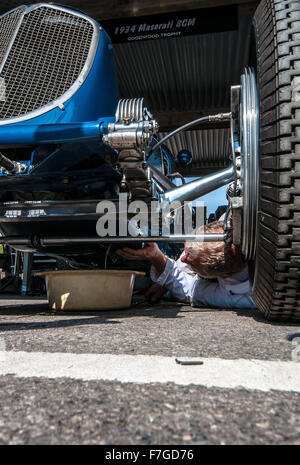 Maserati 8CM a été une course de Grand Prix voiture produite par le fabricant italien Maserati à Bologne entre 1933 et 1935. Vidange de l'huile Banque D'Images