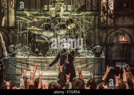 Detroit, Michigan, USA. 28 Nov, 2015. KING DIAMOND performing Abigail en concert 2015 pour le tournage de la bande son tout premier DVD live au Fillmore à Detroit, MI 28 Novembre 2015 © Marc Nader/ZUMA/Alamy Fil Live News Banque D'Images