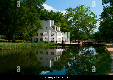 Taverne de Great Falls Visitor Centre sur Chesapeake and Ohio Canal, Chesapeake and Ohio Canal National Historic Park, Maryland Banque D'Images