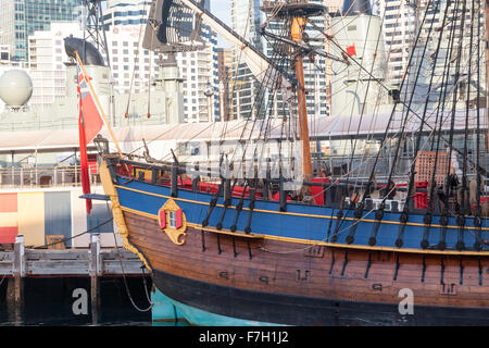 S'efforcer dans le port de Sydney au National Maritime Museum Banque D'Images