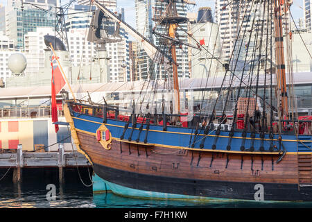 S'efforcer dans le port de Sydney au National Maritime Museum Banque D'Images