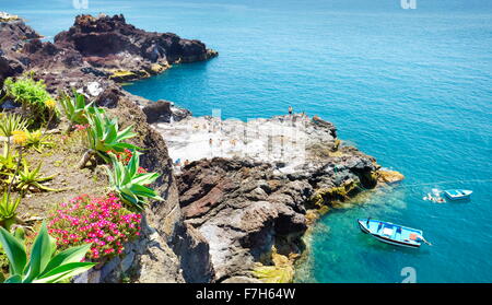 Mer près de Camara de Lobos, l'île de Madère, Portugal Banque D'Images