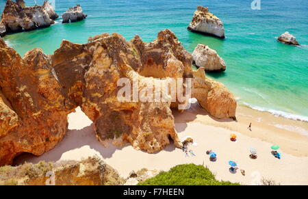 La plage de Prainha près de Alvor, Algarve, Portugal Banque D'Images