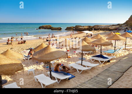 Plage d'Albufeira, Algarve, Portugal Banque D'Images