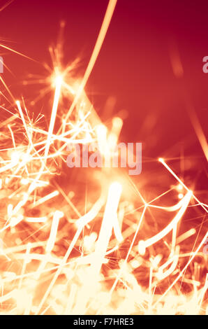 Appartement de vacances lumineux sparkler motion blur Banque D'Images