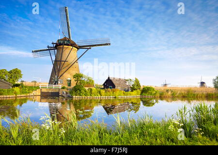 Moulins à vent de Kinderdijk - Hollande Pays-Bas Banque D'Images