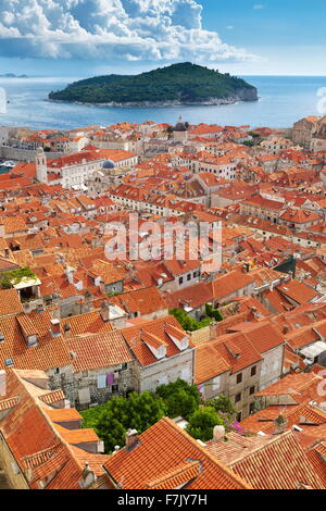 La vieille ville de Dubrovnik, augmentation de la vue depuis les remparts de la ville, la Croatie Banque D'Images