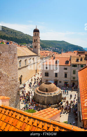 Dubrovnik, Croatie, comté de Dubrovnik-Neretva. La grande fontaine d'Onofrio. La vieille ville de Dubrovnik, classée au Patrimoine Mondial Banque D'Images