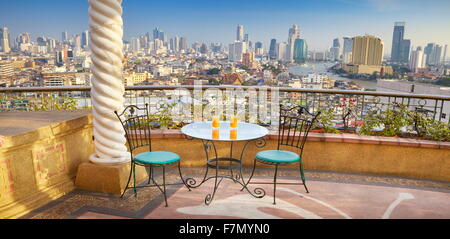 Vue panoramique sur la ville de Bangkok depuis le Grand China Princess Hotel, Bangkok, Thaïlande Banque D'Images