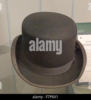Bowker Hat appartenant à Sir Winston Churchill, (30 novembre 1874 - 24 janvier 1965) , le premier ministre britannique de 1940 à 1945 et de nouveau de 1951 à 1955. Banque D'Images