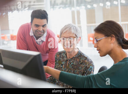 Business people in office Banque D'Images