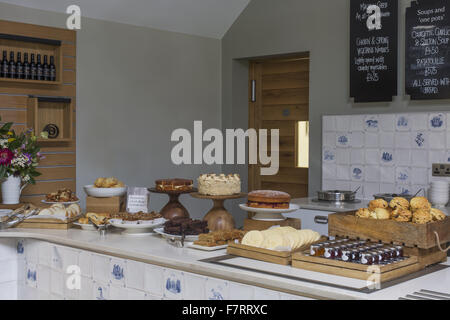 La cuisine Le Jardin Cafe à Packwood House, Warwickshire. Banque D'Images