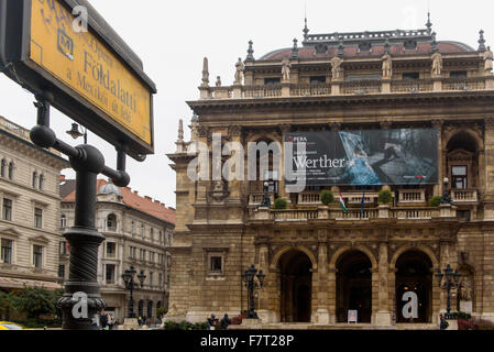 Maison de l'opéra, à Operaház Andrássy út 20, Budapest, Hongrie, au patrimoine mondial de l'UNESCO Banque D'Images