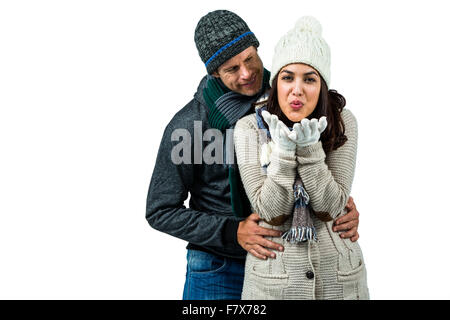 Couple de fête dans les vêtements d'hiver Banque D'Images