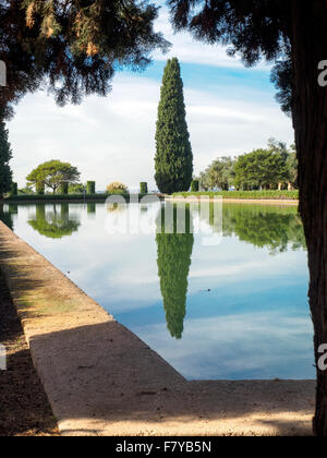 Pecile eplanade du Villa Adriana, la Villa d'Hadrien, près de Tivoli - Rome, Italie Banque D'Images