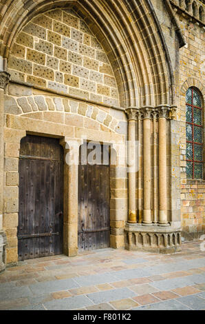 La porte de l'abbaye, monastère du Mont Saint-Michel, Normandie, France Banque D'Images