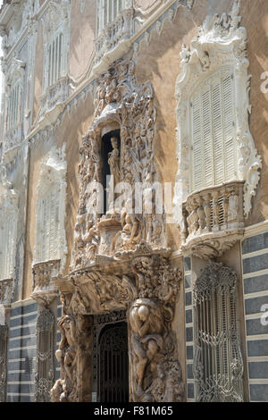 Museo Nacional de Cerámica y de las Artes Suntuarias Gonzalez Martí, Valence, Espagne. Banque D'Images