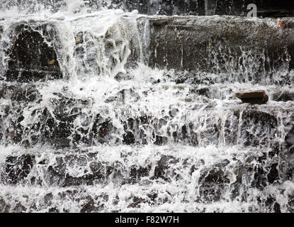 Détails de Brandywine Falls, parc national de Cuyahoga Valley, Ohio Banque D'Images