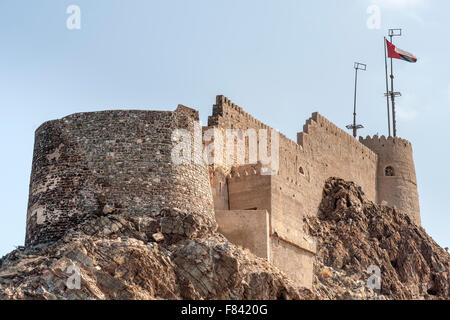 Fort Mutrah à Muscat, capitale du Sultanat d'Oman. Banque D'Images