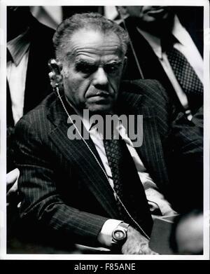 1975 - Ministre des affaires étrangères israélien, Yitzhak Shamir © Keystone Photos USA/ZUMAPRESS.com/Alamy Live News Banque D'Images