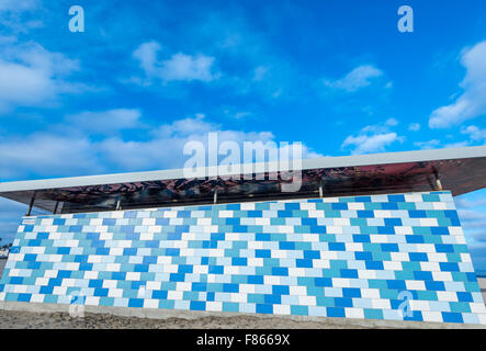 Toilette publique/bâtiment situé à Ocean Beach. San Diego, Californie, USA. Banque D'Images