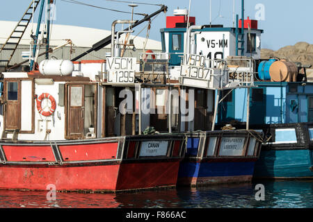 Bateaux de pêche dans le port de Lüderitz Waterfront - Robert - Luderitz, Namibie, Afrique Banque D'Images