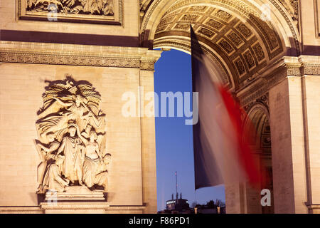 Arc de Triomphe à la place Charles de Gaulle, Paris, Ile-de-France, France Banque D'Images