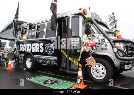 Nov 6, 2011; Oakland, CA, USA; Denver Broncos cornerback Champ Bailey (24)  before a play against the Oakland Raiders during the second quarter at O.co  Coliseum. Denver defeated Oakland 38-24 Stock Photo - Alamy