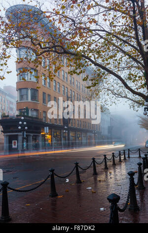 Un matin brumeux dans le district de gastown vancouver Banque D'Images