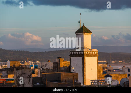 Vue de dessus au coucher du soleil sur Essaouira, Maroc Banque D'Images