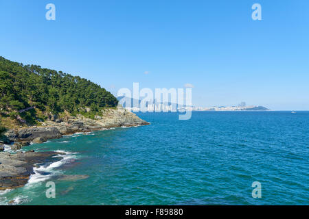 Igidae littoral parc et quartier de Haeundae. Igidae park est un sentier le long de la côte et il devient célèbre pour le paysage. Banque D'Images