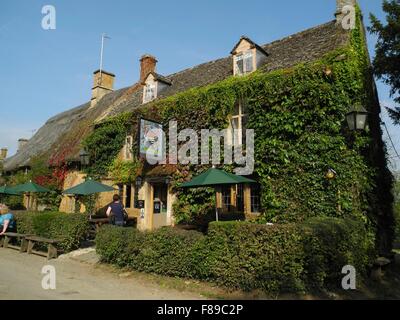 Les îles Falkland Arms Chadlington Oxfordshire Cotswold Banque D'Images