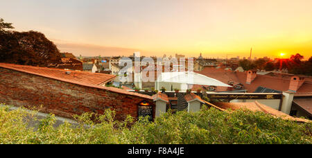 Zagreb skyline at sunset Banque D'Images