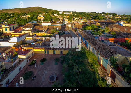 Vue depuis le clocher de l'église de le Convento de San Francisco de Asis dans la ville de Trinidad, Trinidad, Cuba, Banque D'Images