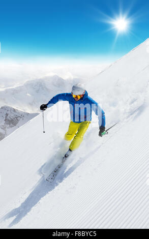 Descente en SKI Homme Banque D'Images