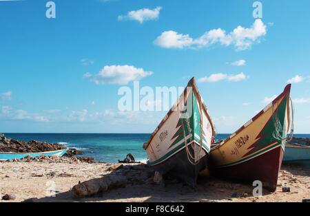 Le Yémen, au Moyen-Orient : la zone protégée d'Erissel Ras, l'Eastern Cape de Socotra, le point de rencontre de la mer d'Oman et l'Océan Indien Banque D'Images