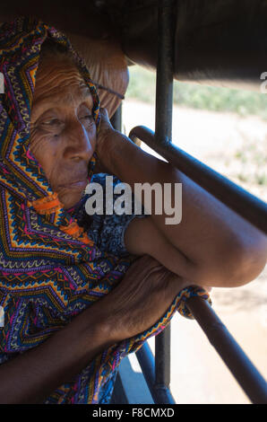 Portrait de vieille femme indienne Wayuu Banque D'Images