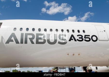 L'Airbus A350 XWB est un avion d'essai deux avion bimoteur est conçu pour transporter plus de 300 passagers. Banque D'Images