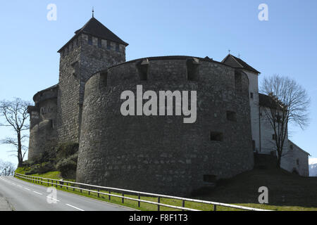 Château de Vaduz est la résidence officielle du Prince de Liechtenstein. Le palais est nommé d'après la ville de Vaduz, la capitale. Banque D'Images